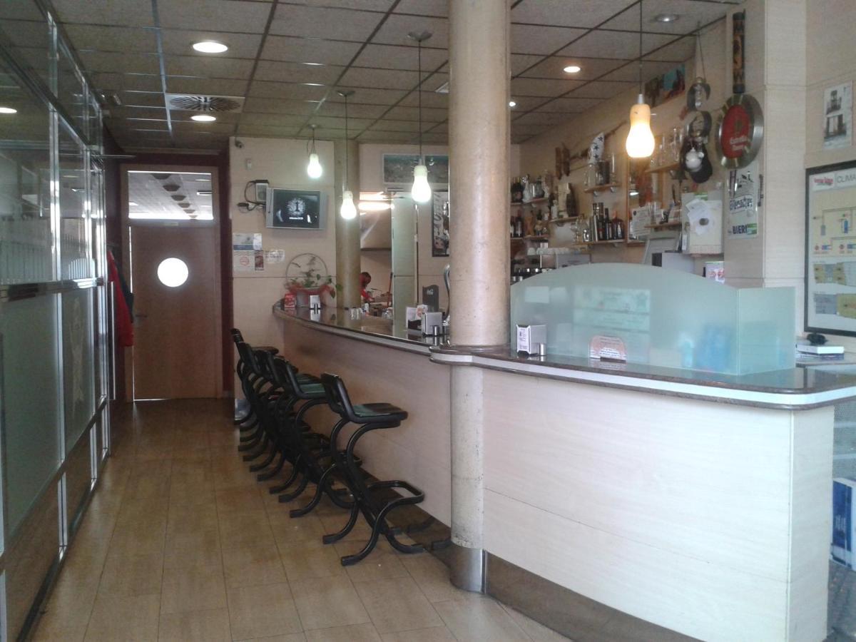 Hostal Restaurante Baraka Alagón Eksteriør billede
